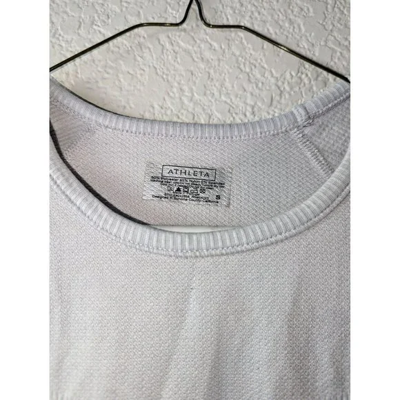 Athleta Small Light Grey Long Sleeve Athletic Shirt - Picture 4 of 9